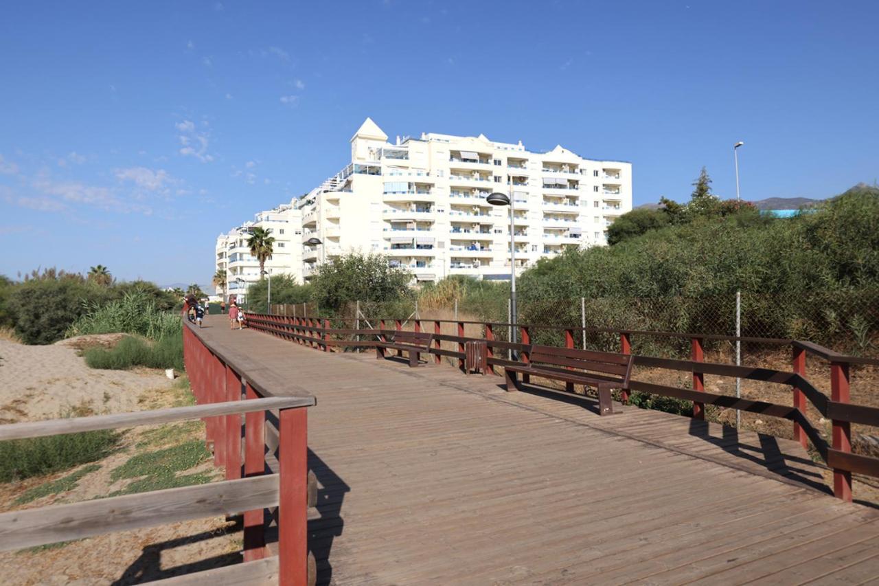 Lujo En Banana Beach Primera Linea De Playa Marbella Zewnętrze zdjęcie
